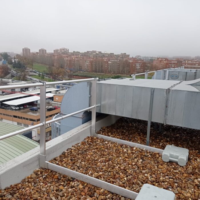 BARANDILLA CUBIERTA AUTOPORTANTE