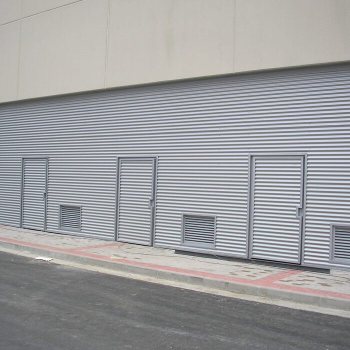 CONSTRUCCIÓN DE FACHADA